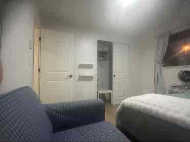Female to rent room in cute housee