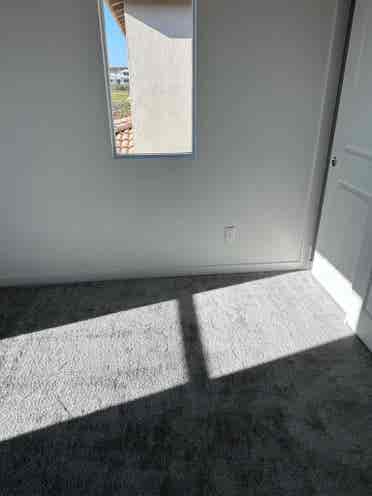 1 Room Available for Rent
