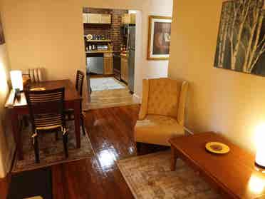 QUALITY APARTMENT IN QUALITY BLDNG