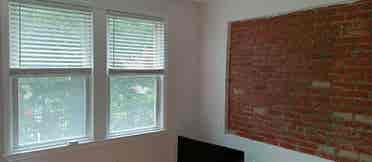 QUALITY APARTMENT IN QUALITY BLDNG
