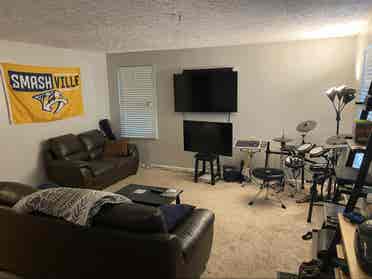 Room for rent Brentwood! Clean&Safe