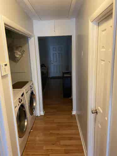 Room for rent Brentwood! Clean&Safe