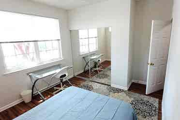 Spacious Room For Rent!