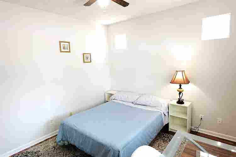 Spacious Room For Rent!