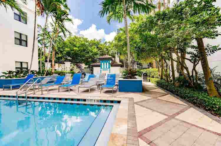 All inclusive room+bath