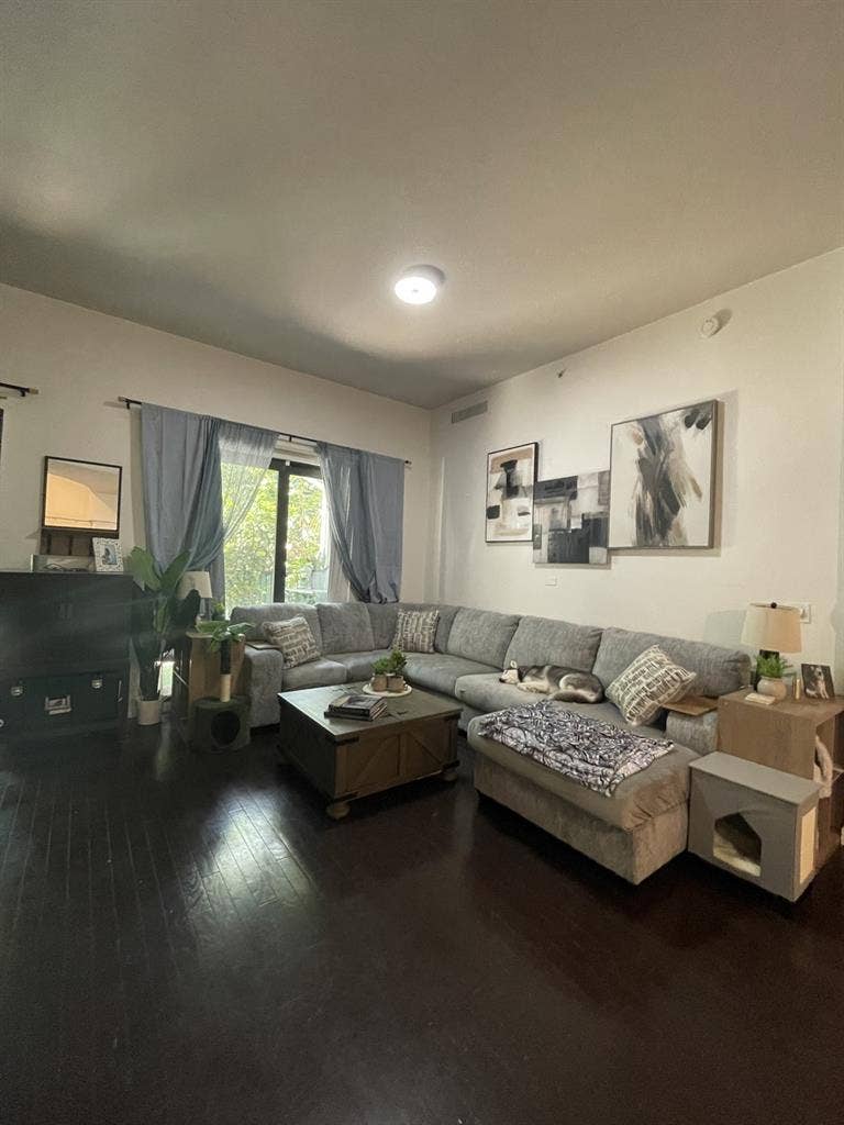 DOWNTOWN FTLAll inclusive room/bath