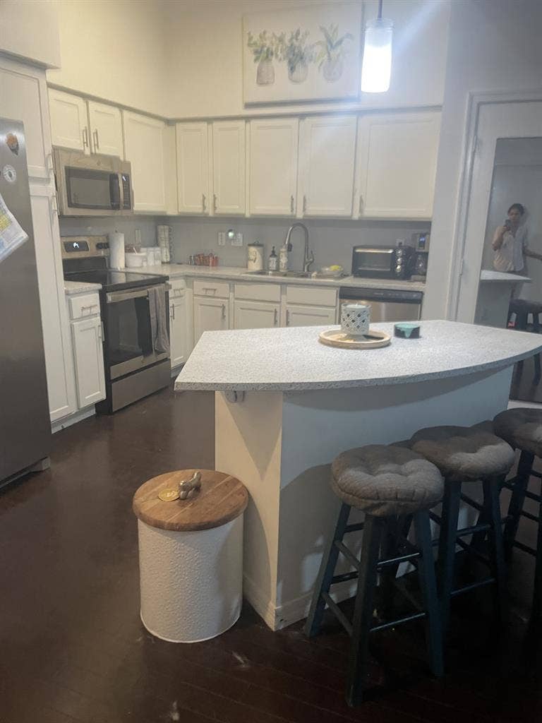 DOWNTOWN FTLAll inclusive room/bath