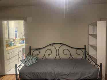 Looking for a Whittier Roommate