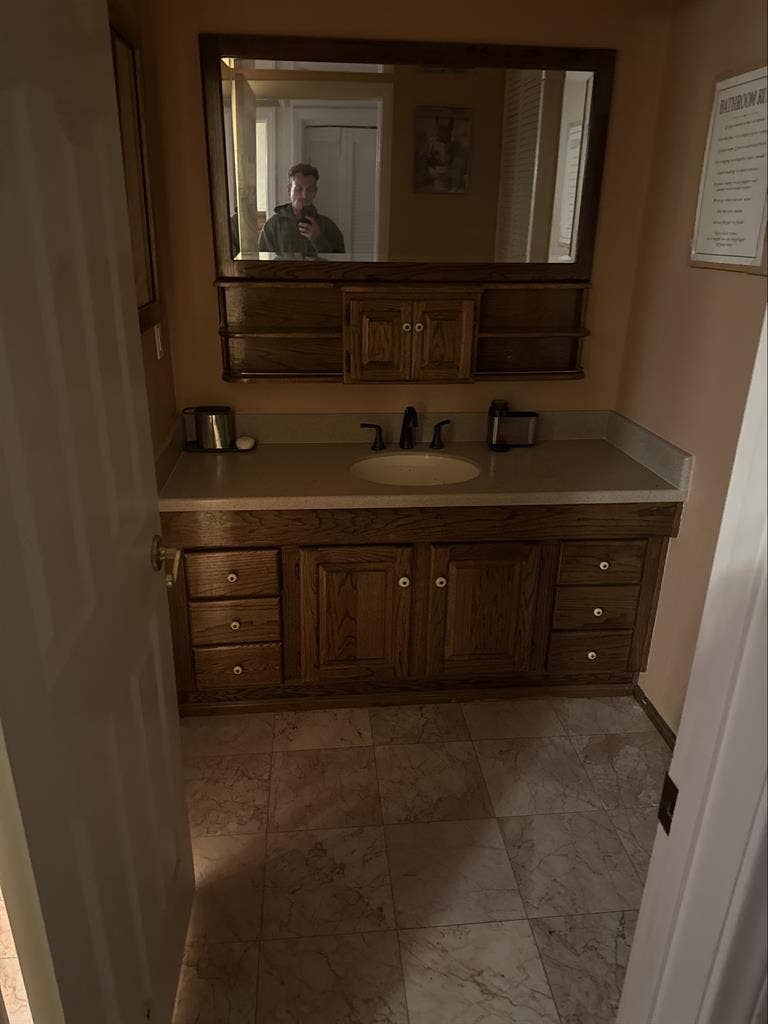 Room for rent in nice house