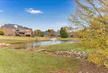 Room In A Gated Community In Greer