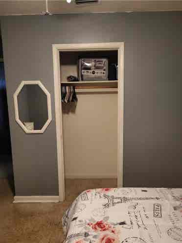Room for rent!