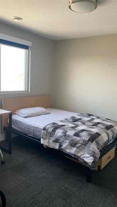 Private room for summer sublease