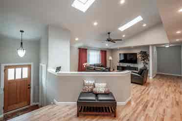 Master Bedroom-Couples Welcome