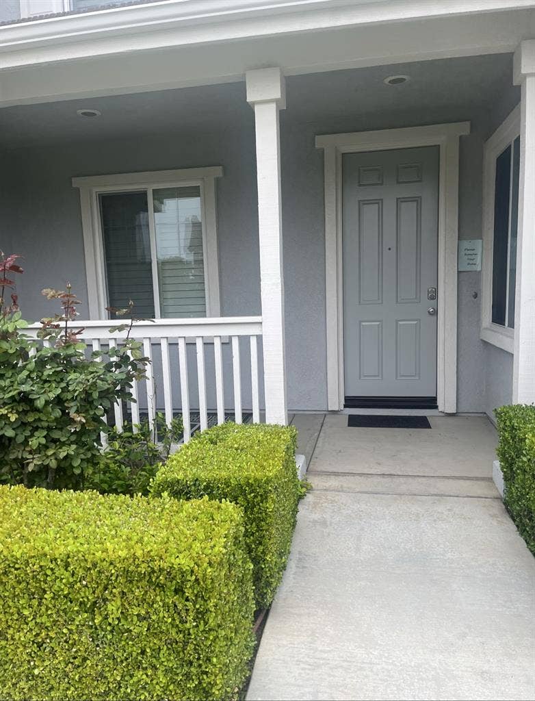 2 Furnished Bedroom Unit