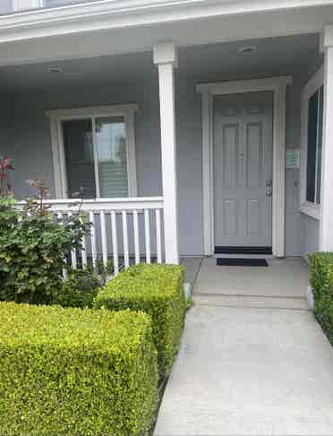 2 Furnished Bedroom Unit