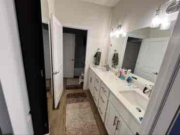 New Build w/ private br/ba/basement