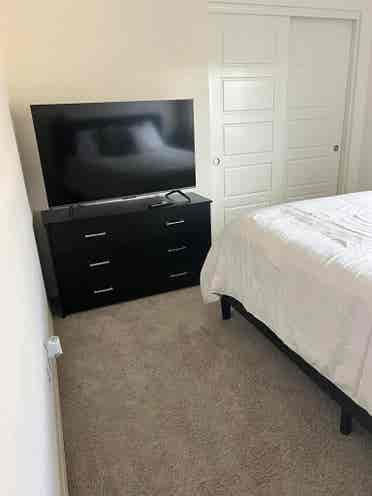 1 bedroom/private bathroom