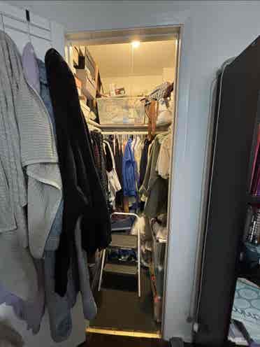 Seeking a subletter for room in Bx