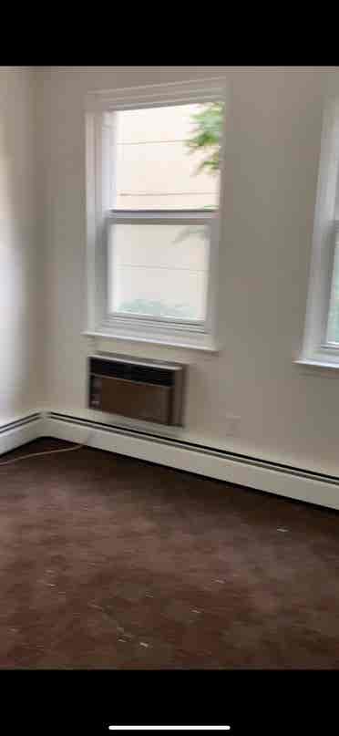 Room for Rent in Bronx, NY