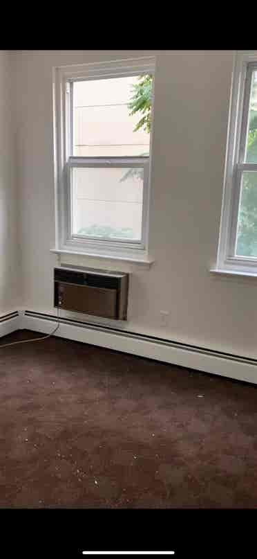 Room for Rent in Bronx, NY