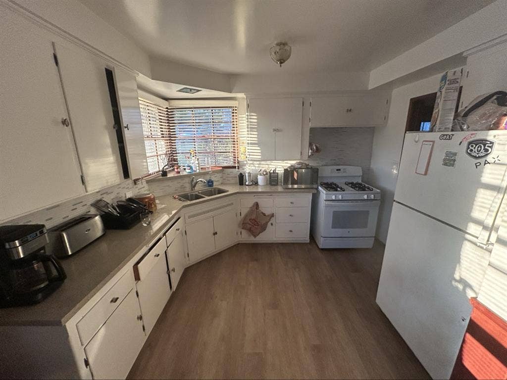 Bedroom for rent in Ladera Heights