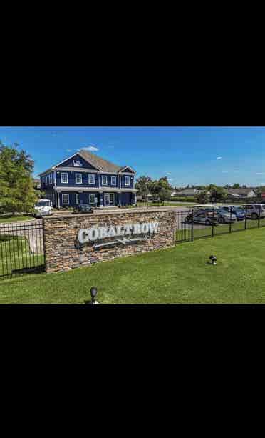 Room for rent cobalt row