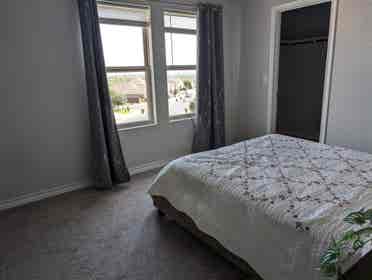 Room available ASAP near Lackland