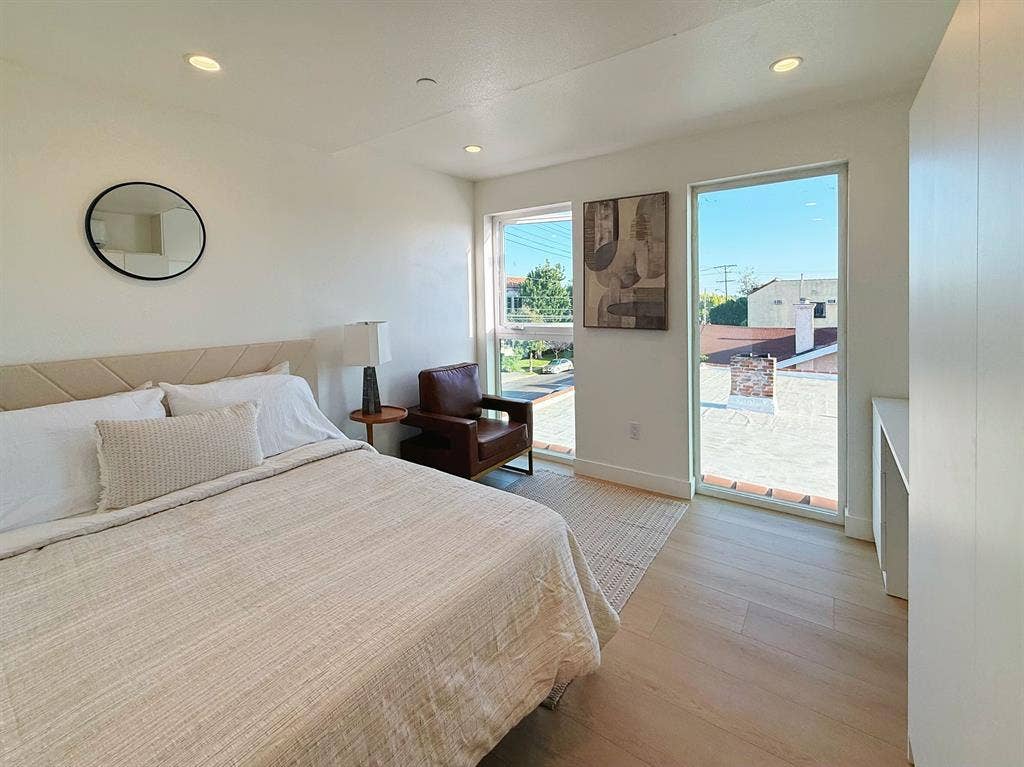 Los Feliz Private Suite - Brand New