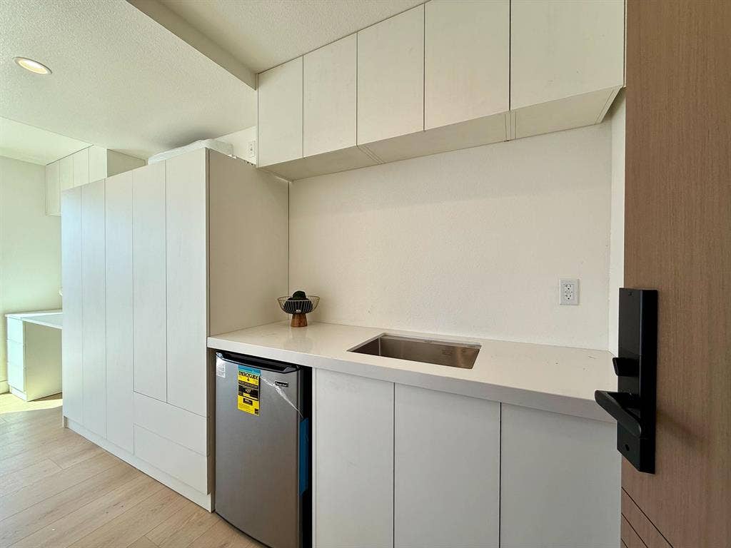 Los Feliz Private Suite - Brand New