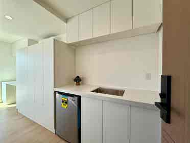 Los Feliz Private Suite - Brand New