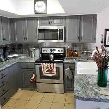 Tranquil Townhouse n Stone Mountain