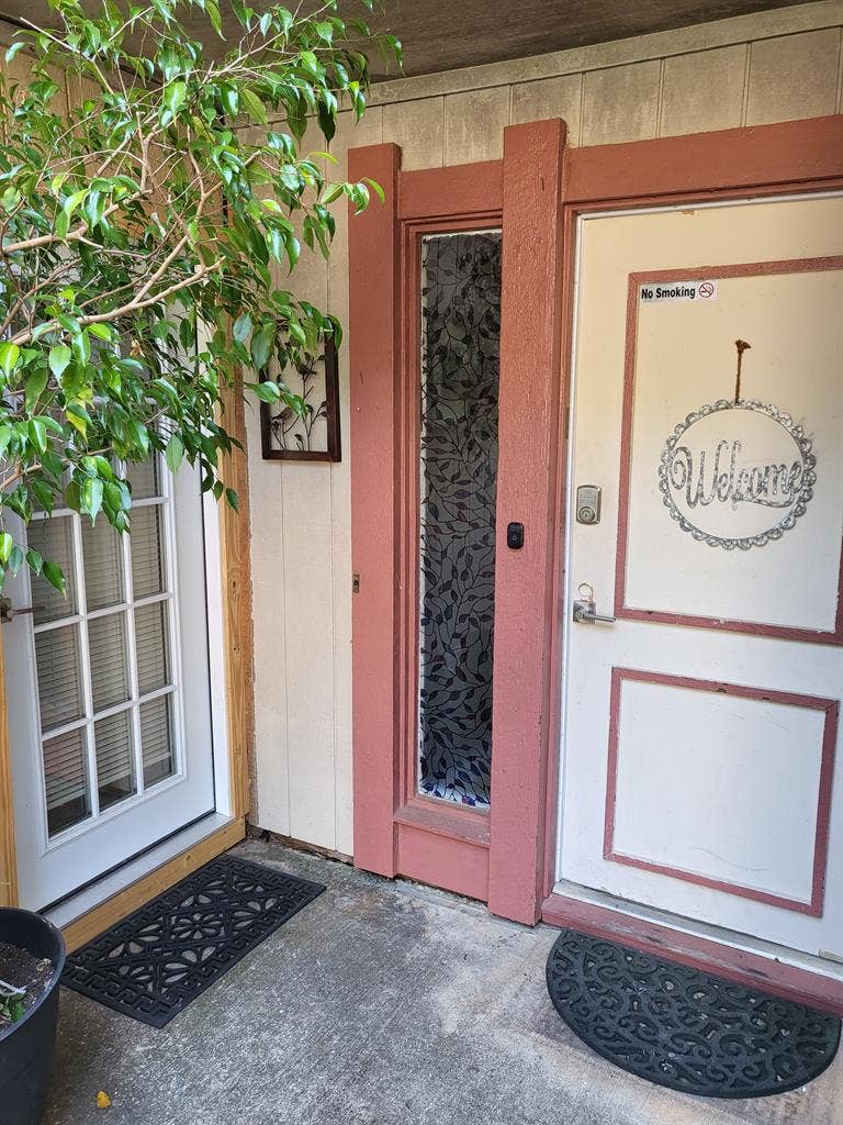 Tranquil Townhouse n Stone Mountain