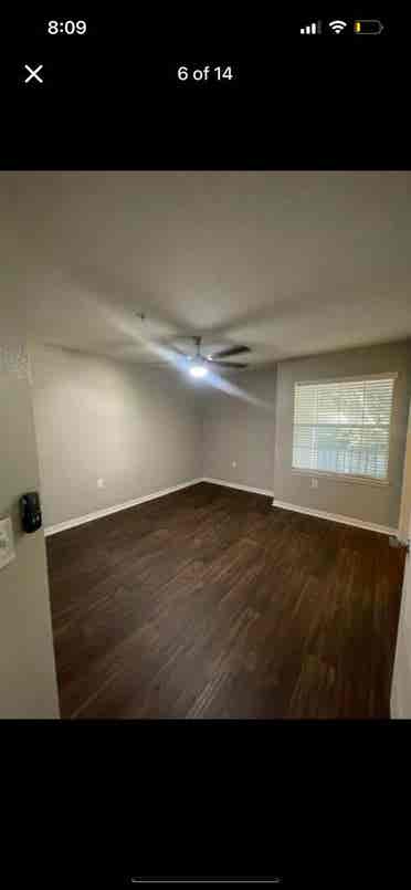 Sublease available,  bath!