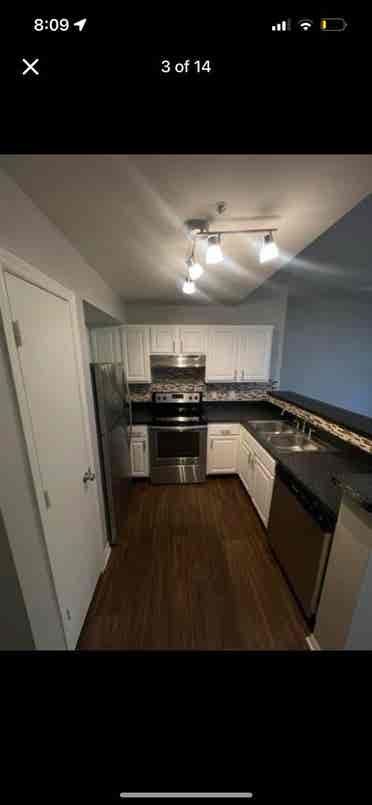 Sublease available,  bath!