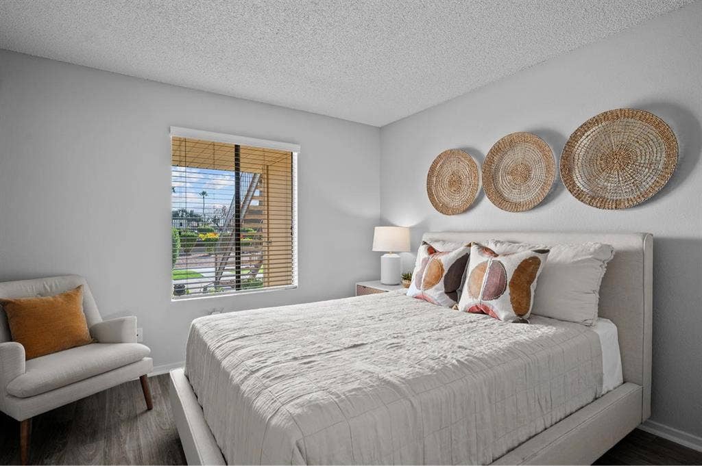 Room w/ bathroom in Chandler, AZ!