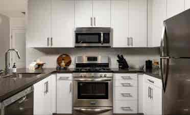 Furnished b
 for rent in DTLA!