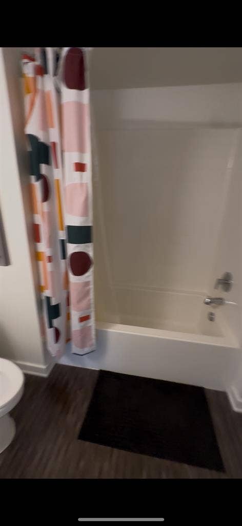 Furnished b
for rent in DTLA!