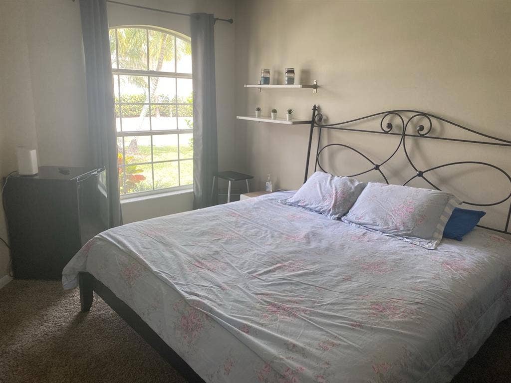 Big Room with King Size Bed