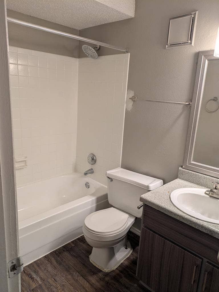 Rent Private Bedroom & Bathroom