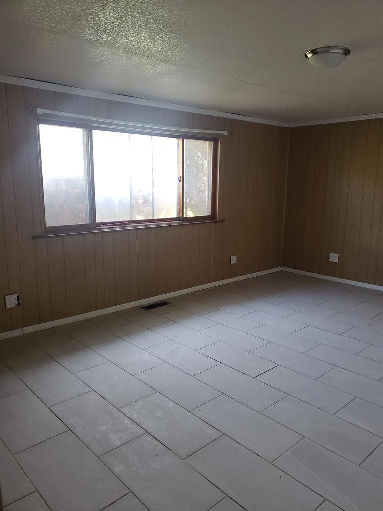 Spacious room available