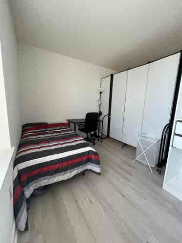 Nr SF Caltrain - Converted Bedroom