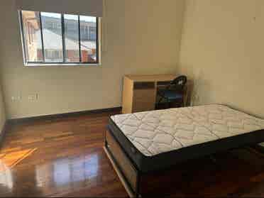 Ensuite room available