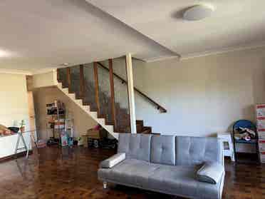 Ensuite room available