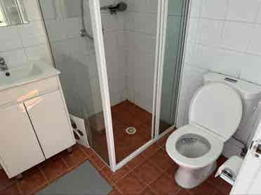 Ensuite room available
