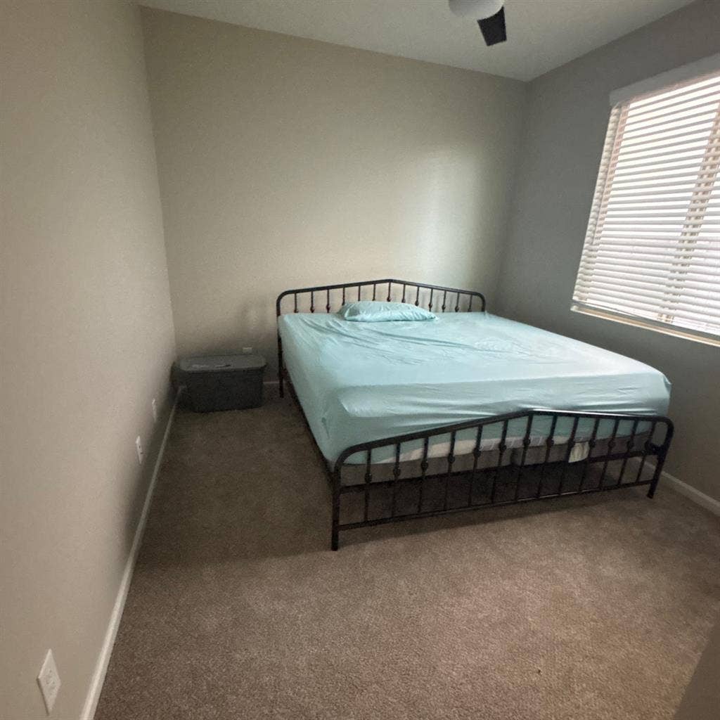 Room for rent