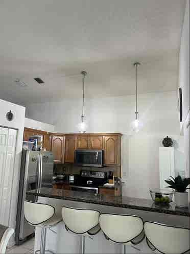 Small furnished room for rentt