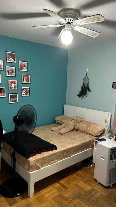Spacious room in Yonge and Eglinton