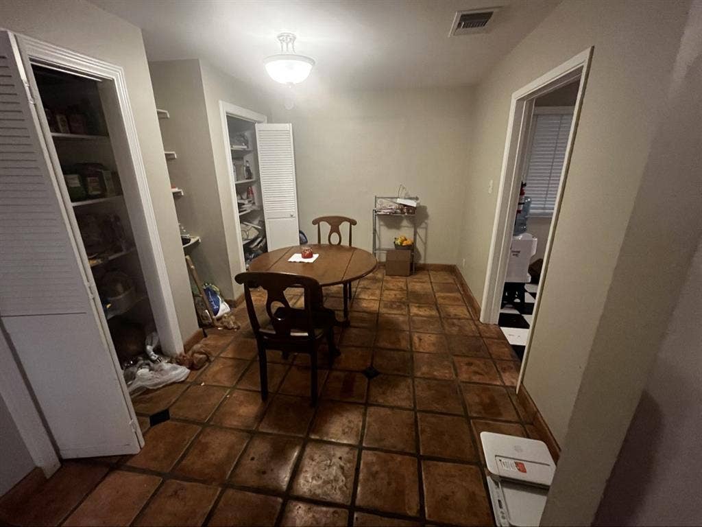 Looking for new tenant asap