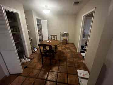 Looking for new tenant asap