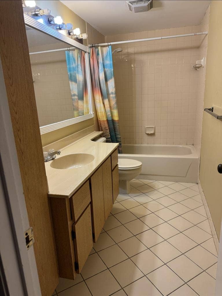 Roommate needed ASAP